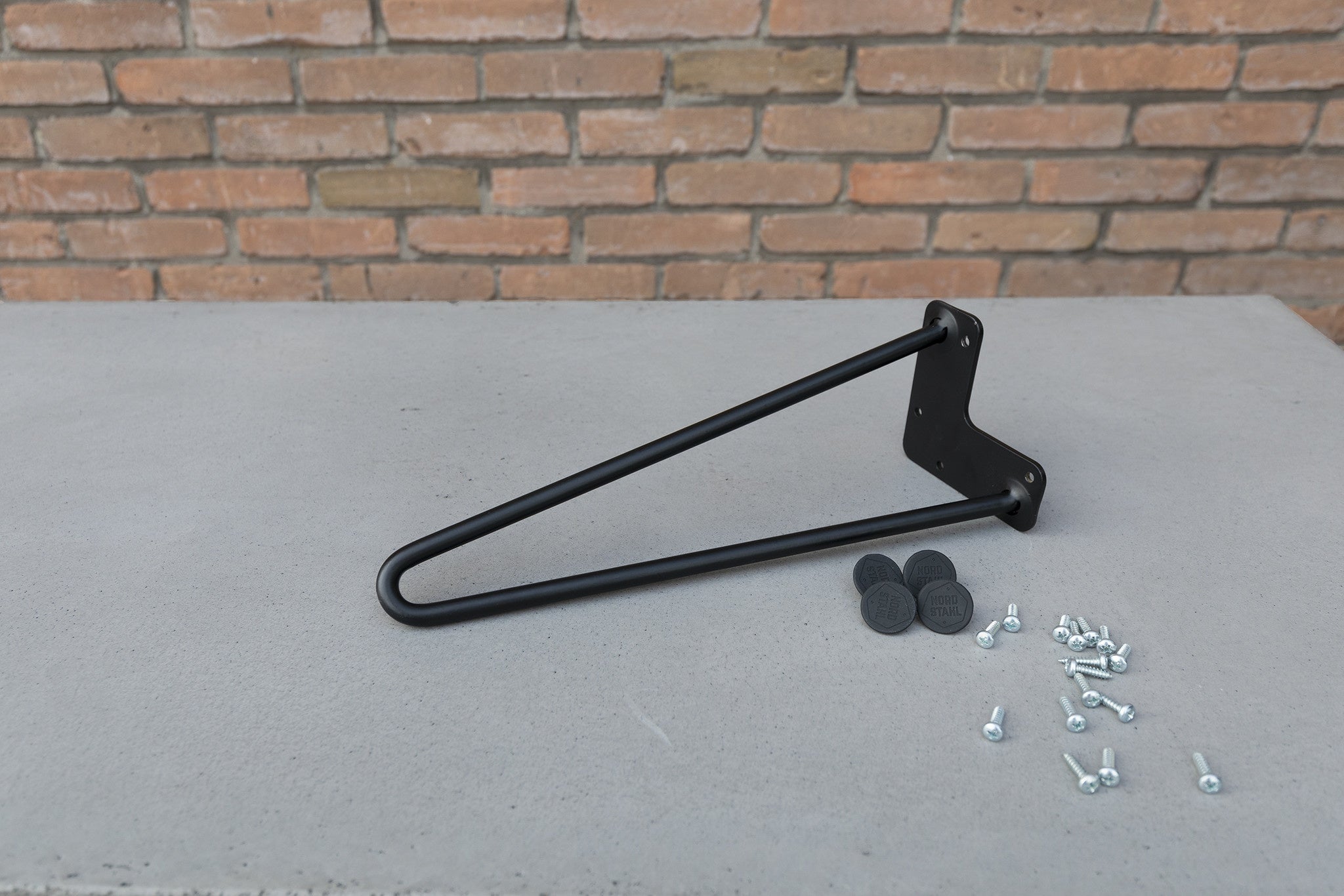 Nordstahl Hairpin meubelpoot zwart met bevestigingsmateriaal