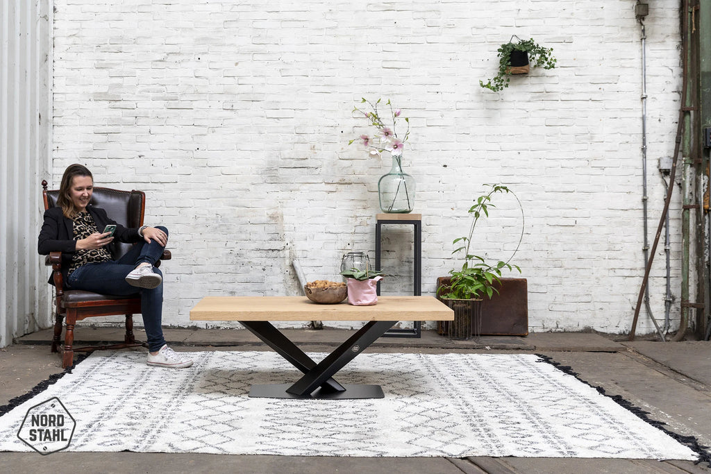 Nordstahl Twisted V coffee leg tafelpoten in modern interieur